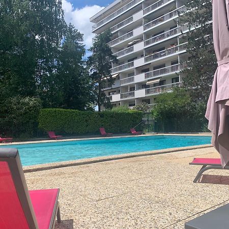 Апартаменти Mont Royal Balcon Et Piscine Аннесі Екстер'єр фото